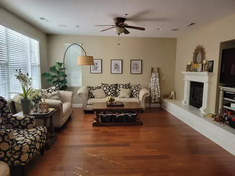 Living - Eagle Ridge Dr, Gilroy, CA 95020 photo 2 of 3