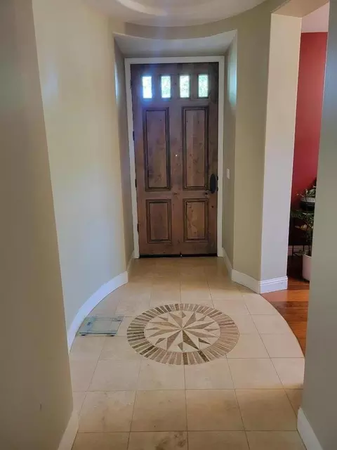 Entry Way - Eagle Ridge Dr, Gilroy, CA 95020 photo 1 of 5