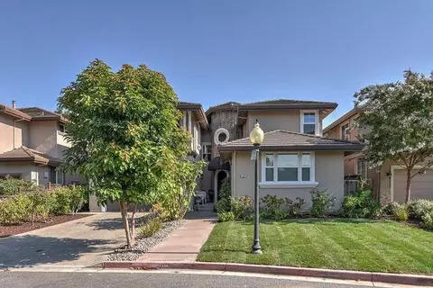 1382 Fulai Ct, San Jose, CA 95125
