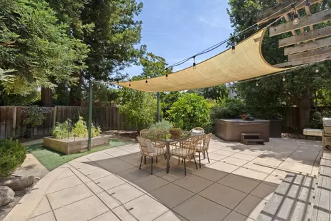 Exterior - 174 Preston Dr, Mountain View, CA 94040 photo 3 of 6