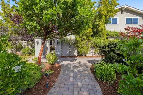 451 S Clark Ave, Los Altos, CA 94024