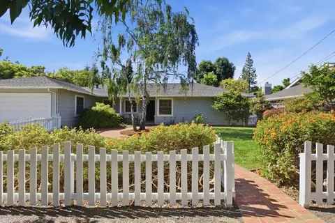 730 Berry Ave, Los Altos, CA 94024