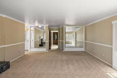 Living - 20250 Palou Dr, Salinas, CA 93908 photo 14 of 14