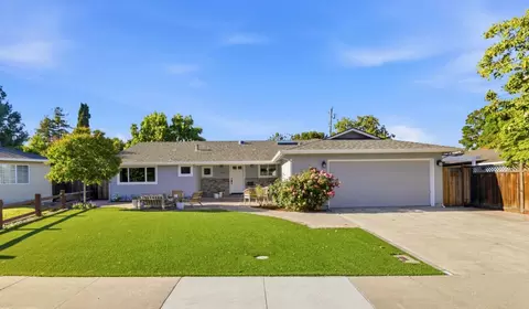 Peachtree Ct, Mountain View, CA 94040