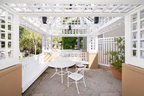 Exterior - 550 Ortega Ave A214, Mountain View, CA 94040 photo 8 of 8