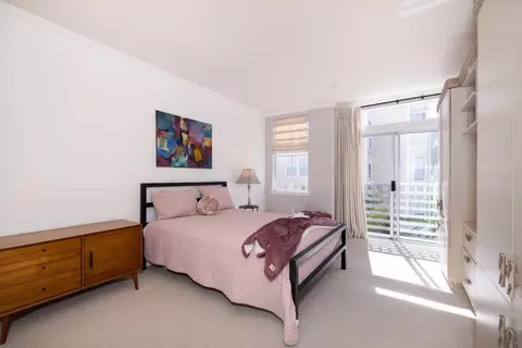 Bedroom - 550 Ortega Ave A214, Mountain View, CA 94040 photo 1 of 3