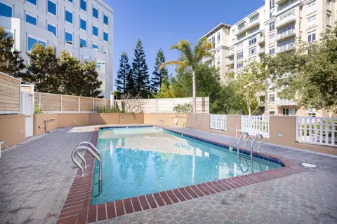 Exterior - 550 Ortega Ave A214, Mountain View, CA 94040 photo 7 of 8