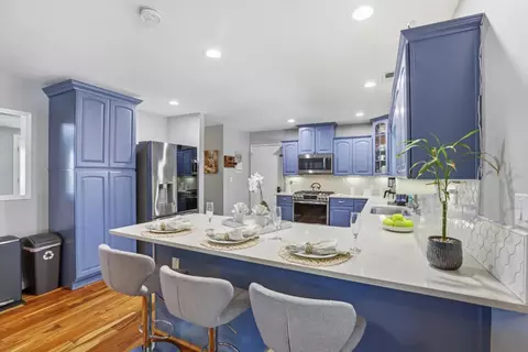 Kitchen - 315 Wall St, Livermore, CA 94550 photo 2 of 4