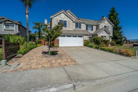 327 La Vela Ct, Morgan Hill, CA 95037