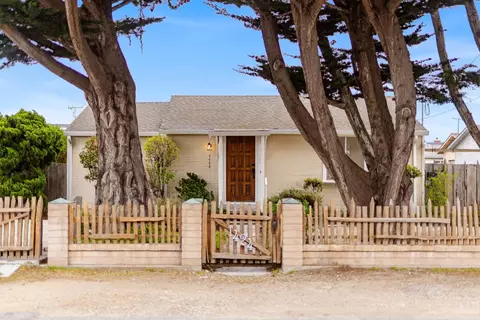 1424 Contra Costa St, Seaside, CA 93955