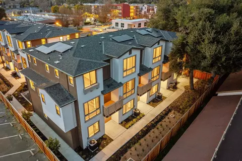 943 Woodside Rd, Redwood City, CA 94061