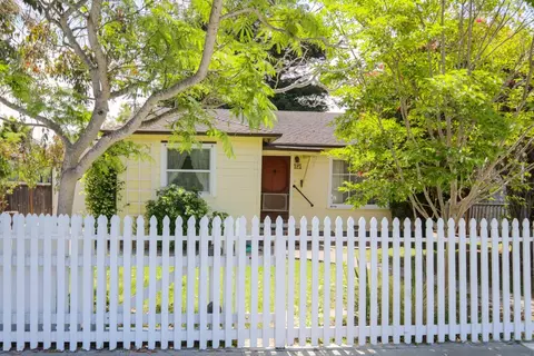 121 Plateau Ave, Santa Cruz, CA 95060
