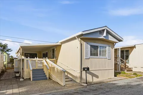 3128 Crescent Ave 4, Marina, CA 93933