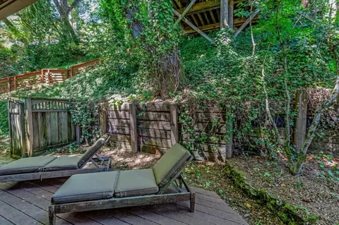 Exterior - 21550 Locust Dr, Los Gatos, CA 95033 photo 8 of 13