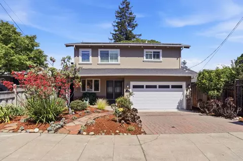 167 Oakview Dr, San Carlos, CA 94070