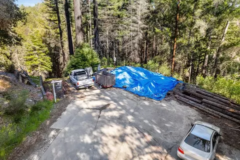 340 Everest Dr, Boulder Creek, CA 95006