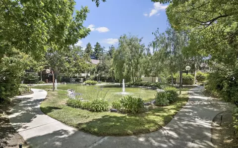 946 Kiely Blvd A, Santa Clara, CA 95051