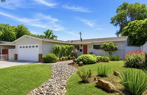 1058 Denver Dr, Campbell, CA 95008