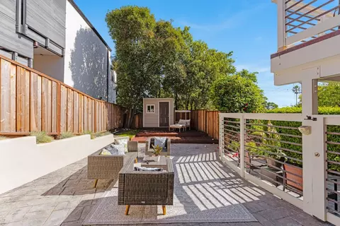 Exterior - 233 Wixon Ave, Aptos, CA 95003 photo 8 of 23
