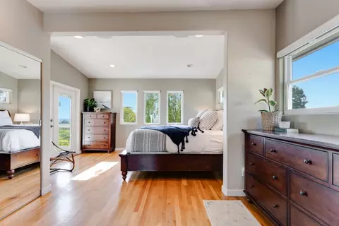 Bedroom - 233 Wixon Ave, Aptos, CA 95003 photo 1 of 6