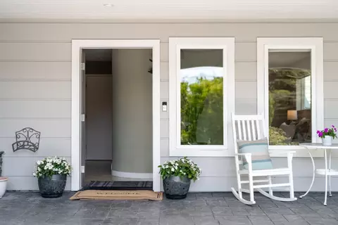 Entry Way - 233 Wixon Ave, Aptos, CA 95003 photo 2 of 6