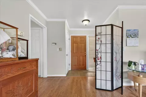 Entry Way - 251 La Mesa Dr, Salinas, CA 93901 photo 1 of 1