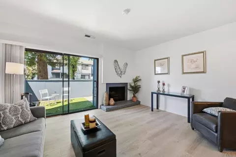 18003 Incline Rd, Hayward, CA 94541