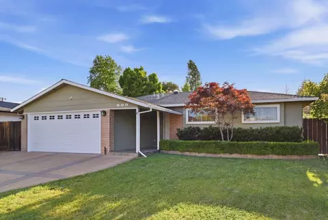 239 Kensington Way, Los Gatos, CA 95032