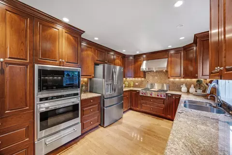 Kitchen - 1225 Magnolia Ave, Millbrae, CA 94030 photo 3 of 3