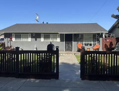 3885 Maui Dr, San Jose, CA 95111