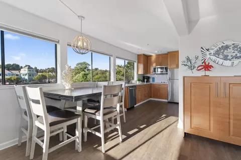 Dining - 100 Seascape Resort Dr, Aptos, CA 95003 photo 2 of 3