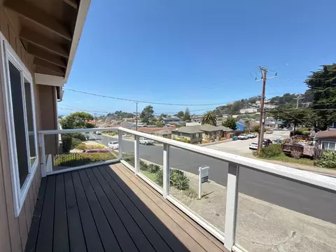 Exterior - Brighton Rd, Pacifica, CA 94044 photo 3 of 4
