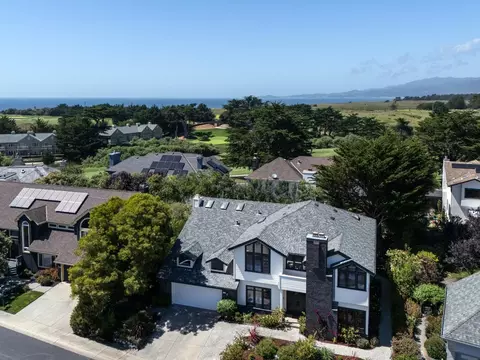 11 Fairway Pl, Half Moon Bay, CA 94019
