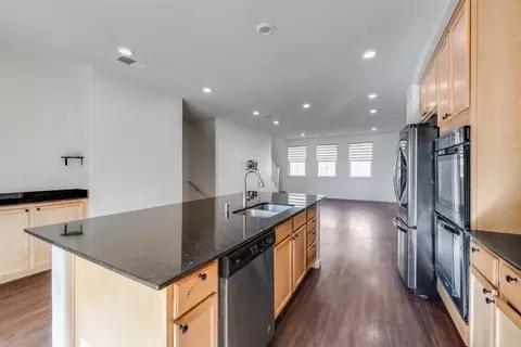 Other - 6914 Geyserville St, Dublin, CA 94568 photo 5 of 12