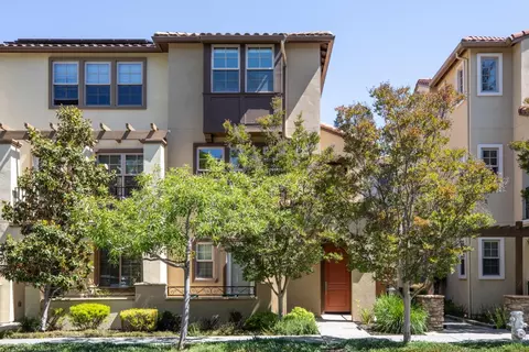 118 Minaret Ave, Mountain View, CA 94043