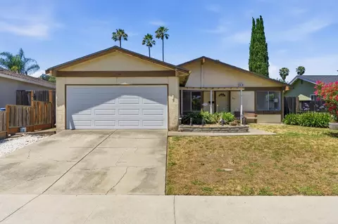 301 Martinvale Ln, San Jose, CA 95119