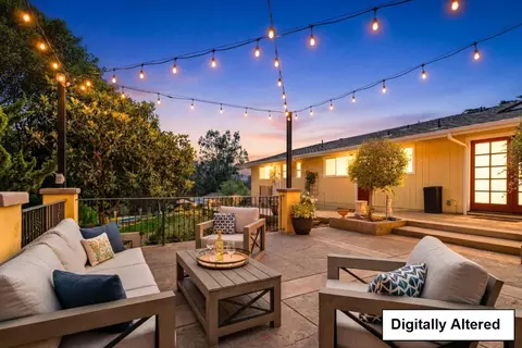 3225 Hillman Ln, Royal Oaks, CA 95076