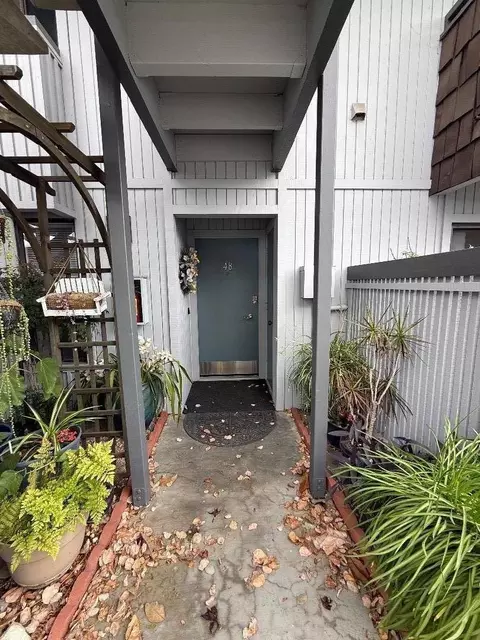 190 Kern St 48, Salinas, CA 93905
