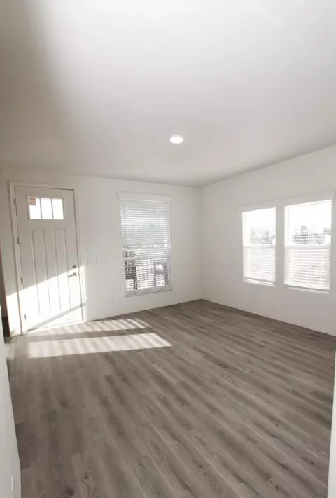 Living - 2055 Rucker Ave, Gilroy, CA 95020 photo 2 of 2