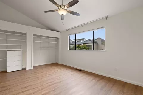 Bedroom - 2042 Bobwhite Ln, Santa Cruz, CA 95065 photo 3 of 11