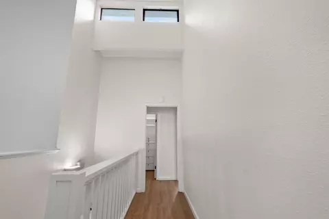 Entry Way - 2042 Bobwhite Ln, Santa Cruz, CA 95065 photo 1 of 1