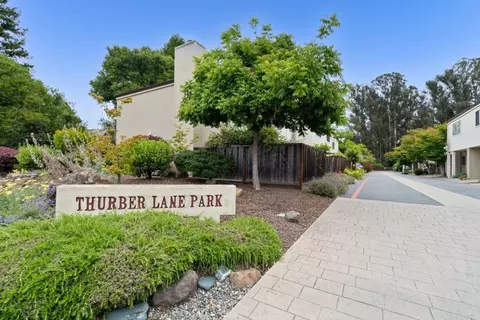 2042 Bobwhite Ln, Santa Cruz, CA 95065