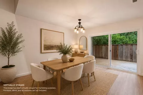 Dining - 2042 Bobwhite Ln, Santa Cruz, CA 95065 photo 1 of 2