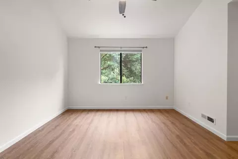 Bedroom - 2042 Bobwhite Ln, Santa Cruz, CA 95065 photo 6 of 11
