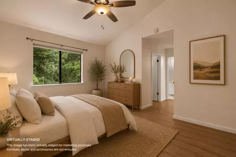 Bedroom - 2042 Bobwhite Ln, Santa Cruz, CA 95065 photo 9 of 11