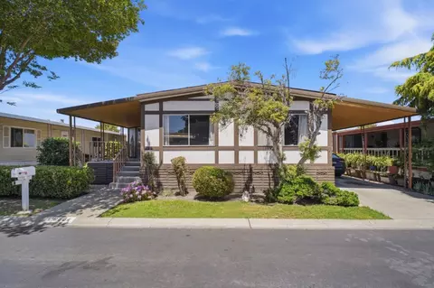 953 New England Village St 340, Hayward, CA 94541