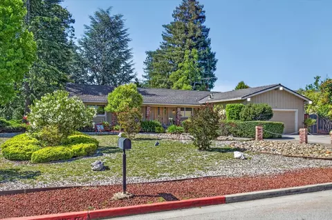 20154 Knollwood Dr, Saratoga, CA 95070