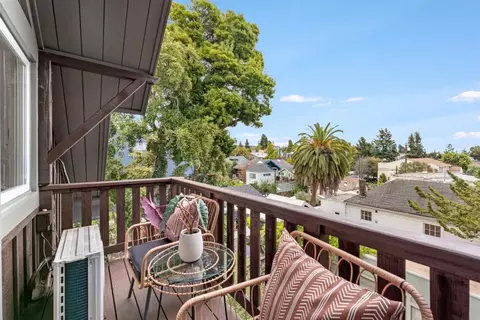 Exterior - 2226 Blake St, Berkeley, CA 94704 photo 6 of 18