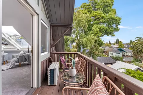 Exterior - 2226 Blake St, Berkeley, CA 94704 photo 7 of 18