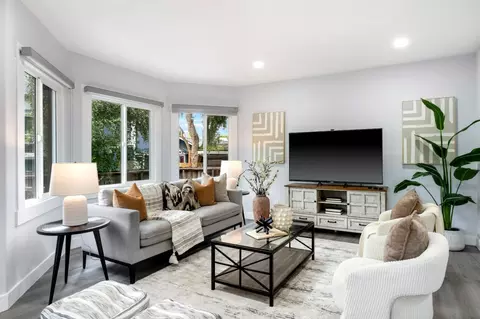 Living - 2226 Blake St, Berkeley, CA 94704 photo 1 of 3